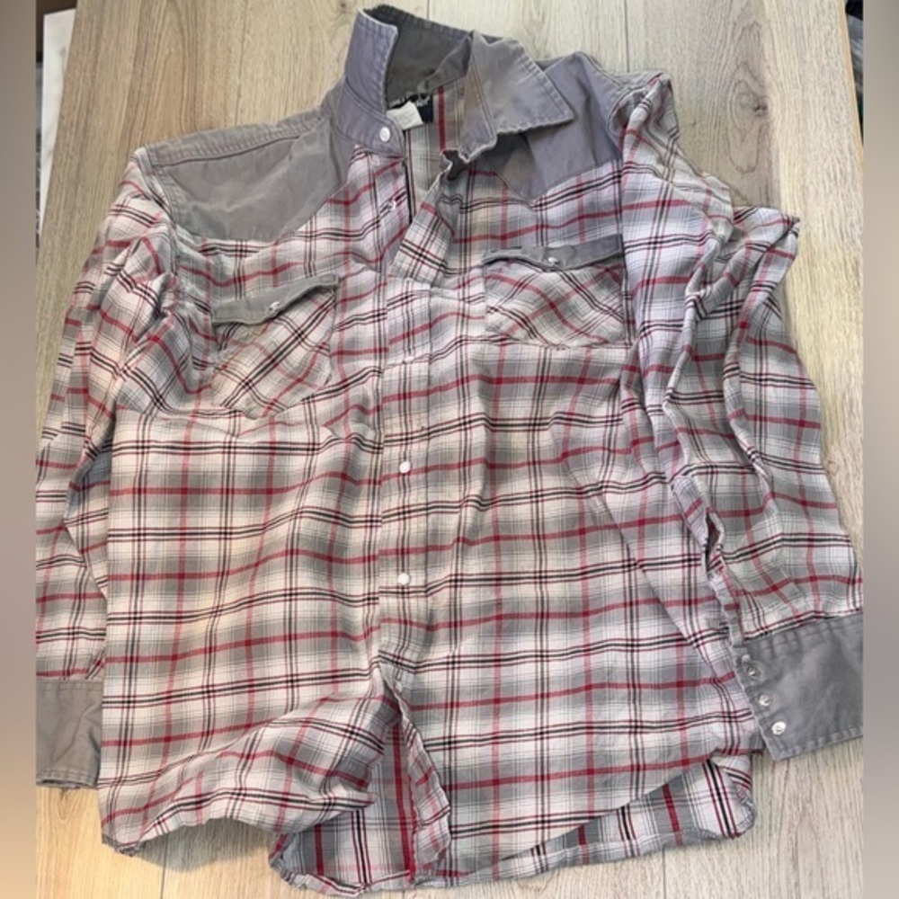 Wrangler western Gray Red Plaid Shirt tall top work button up button down top